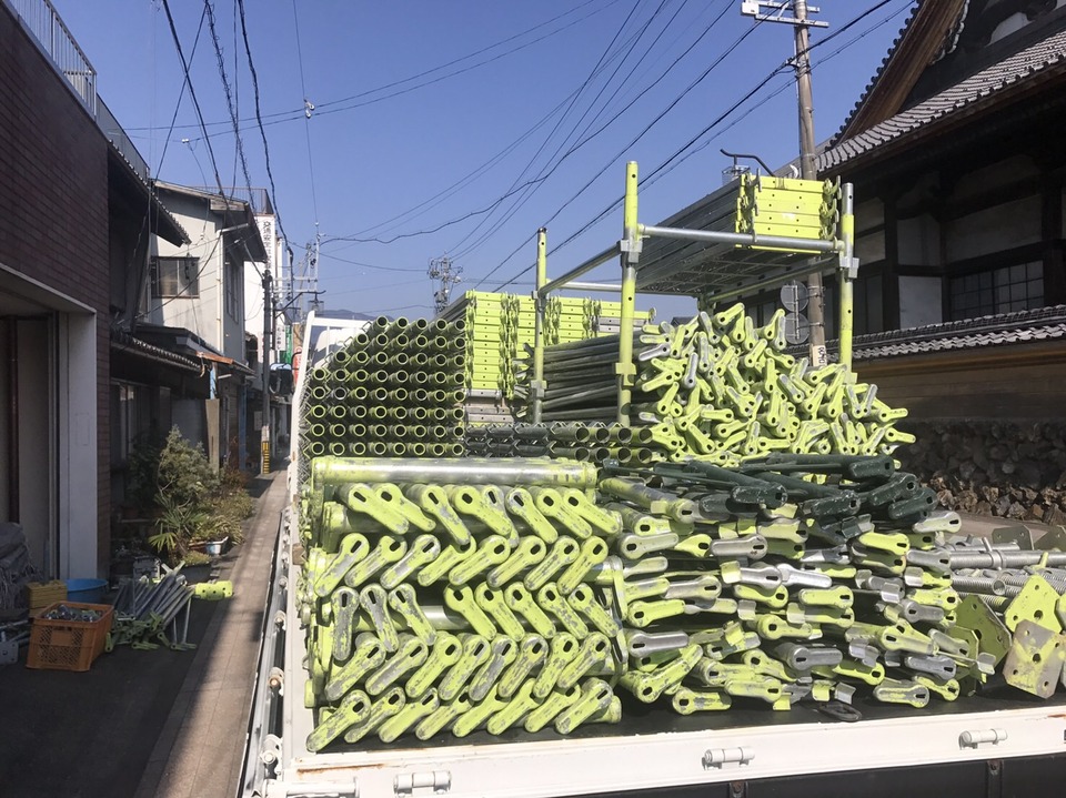 揖斐郡揖斐川町 外壁塗装工事が始まりました