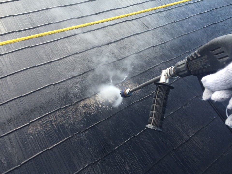 岐阜県大垣市 高圧洗浄で屋根や外壁を綺麗に