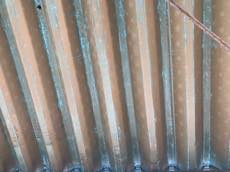 屋根　車庫　塗装